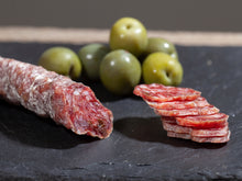 Charger l'image dans la galerie, Saucisson aux olives noires